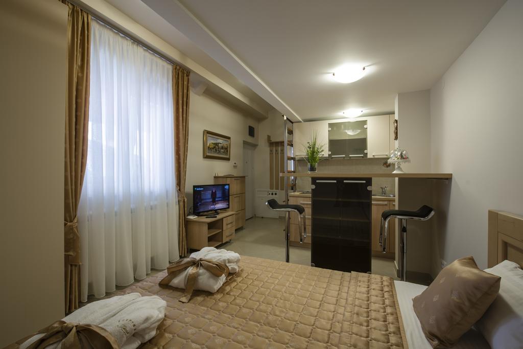Apartments Jevtic بلغراد الغرفة الصورة